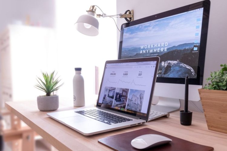 Ordinateurs de bureau - pour création site internet pas cher Auray Lorient